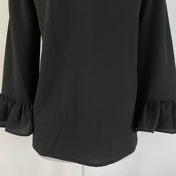 New CeCe Ruffle Cuff 3/4 Sleeve V-Neck Crepe Blouse Rich Black Size XS - Picture 14 of 16